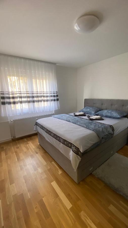 M.B.A. Apartments Карловац Экстерьер фото